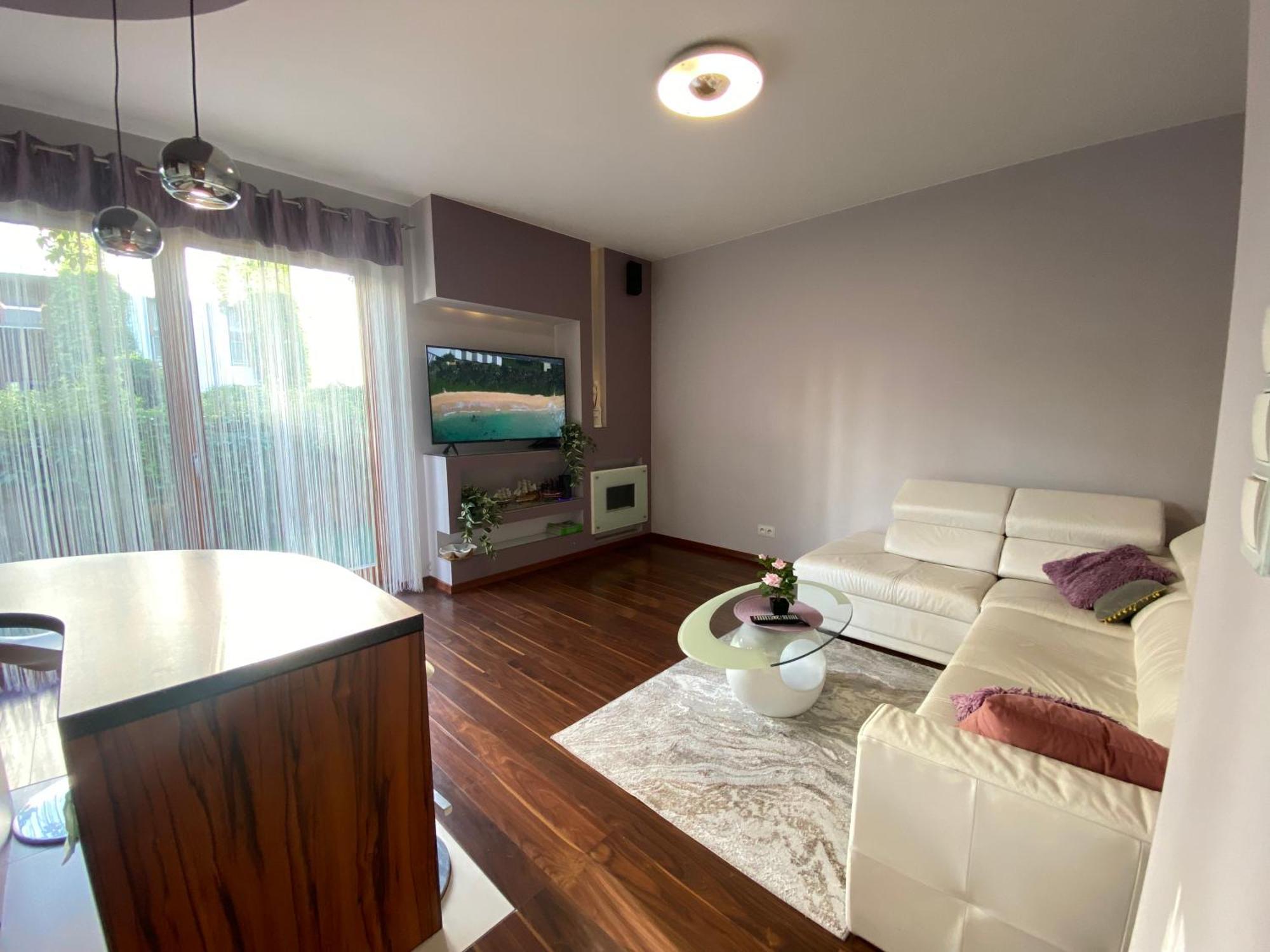 Ann Apartament Nadmorski Dwor Apartment กดัญสก์ ภายนอก รูปภาพ